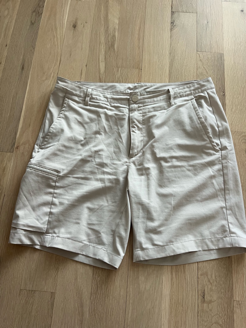 Men's Cream golf Shorts